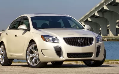 2012-Buick-Regal-GS-002