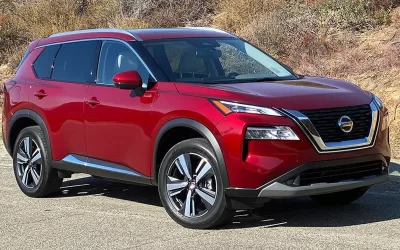 ogi1-2021-nissan-rogue-008