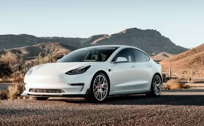 tesla-5937063_1280